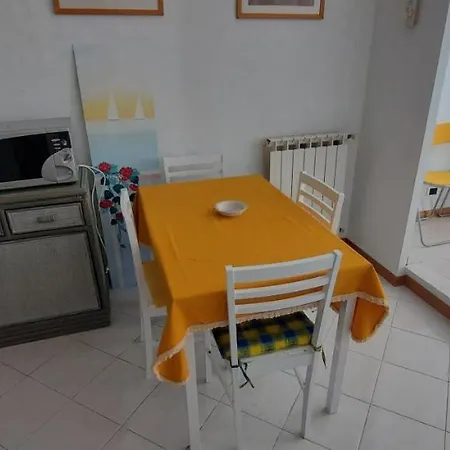 Azzurromare Apartment *
